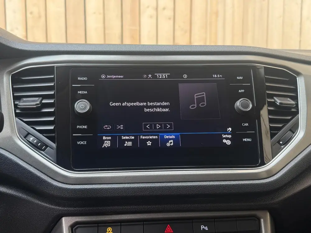Volkswagen T-Roc 1.5 TSI Style Adaptieve cruise control | Cl uit 2021, foto 15