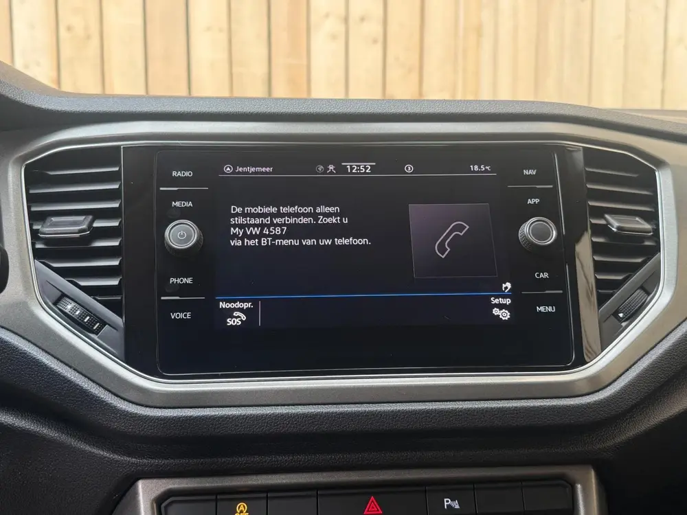Volkswagen T-Roc 1.5 TSI Style Adaptieve cruise control | Cl uit 2021, foto 18