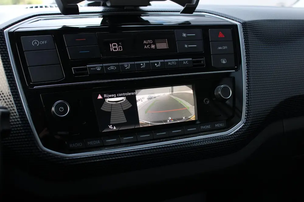 Volkswagen Up! 1.0 AIRCO, CAMERA, CRUISE CONTROL, 58DKM uit 2021, foto 9