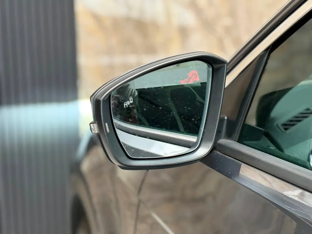 Volkswagen T-Roc 1.5 TSI Sport Business R | Camera | Virtual uit 2019, foto 10
