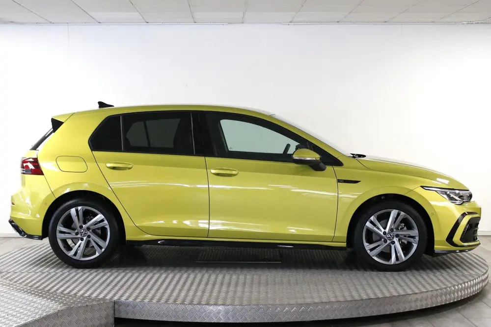 Volkswagen Golf 1.5 eTSI R-Line Business+ 160 PK | Virtual C uit 2022, foto 8