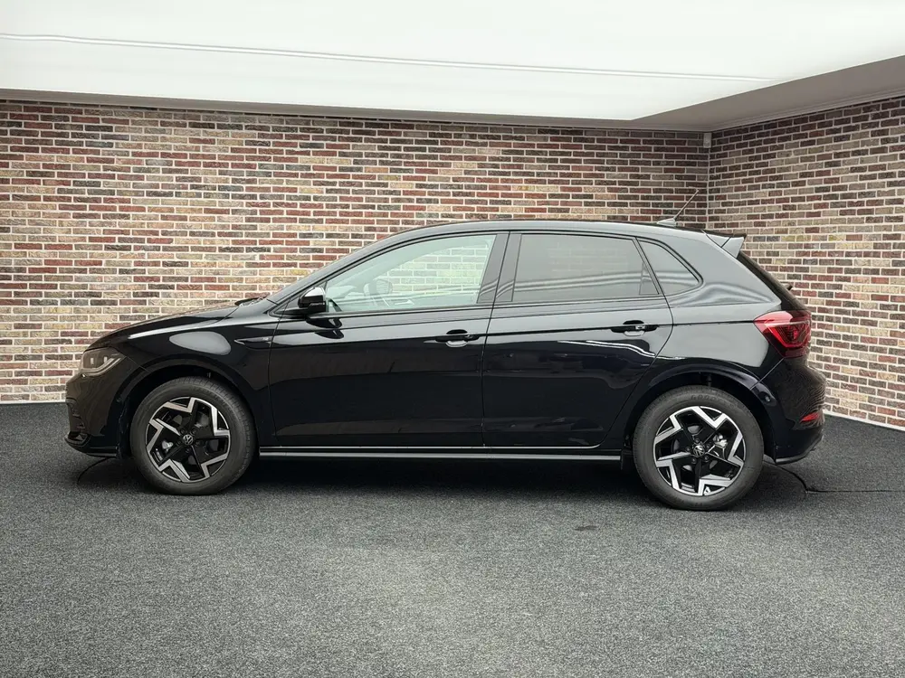 Volkswagen Polo 1.0 TSI R-Line IQ VIRTUAL LED KEYLESS CAMERA uit 2025, foto 4