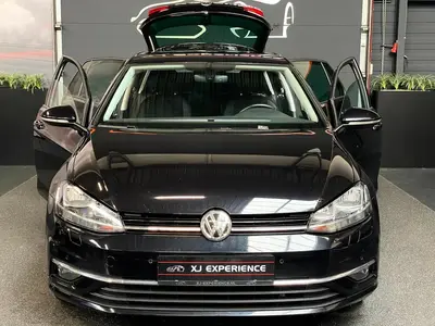 Volkswagen Golf 1.6 TDI Highline Business NAVI CARPLAY AUTOM uit 2019