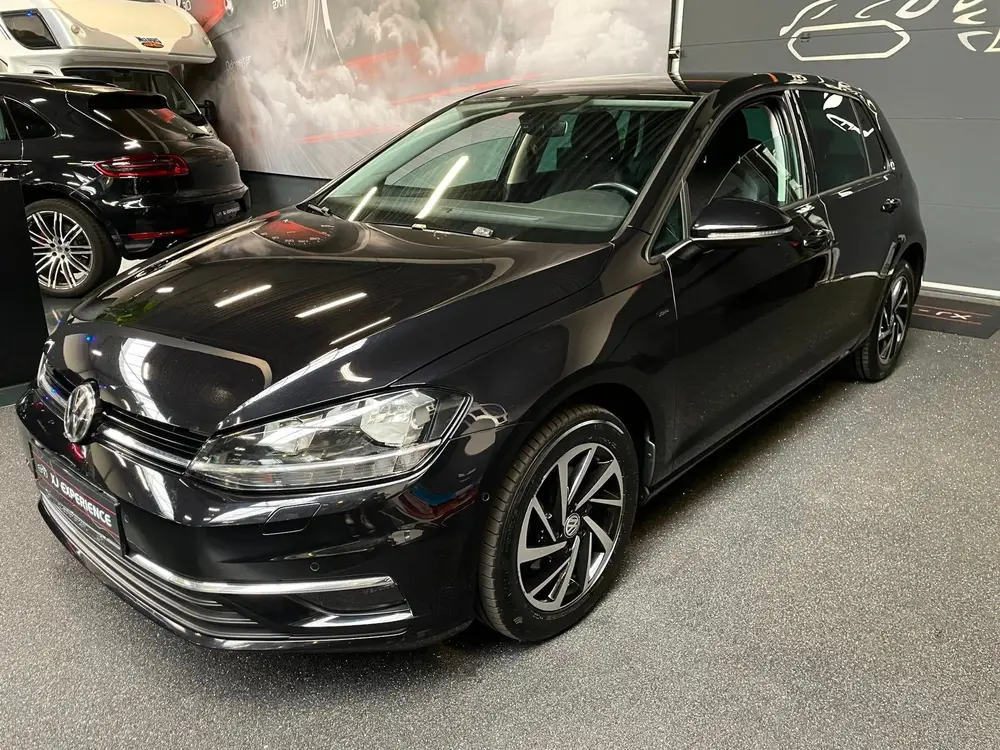 Volkswagen Golf 1.6 TDI Highline Business NAVI CARPLAY AUTOM uit 2019, foto 3