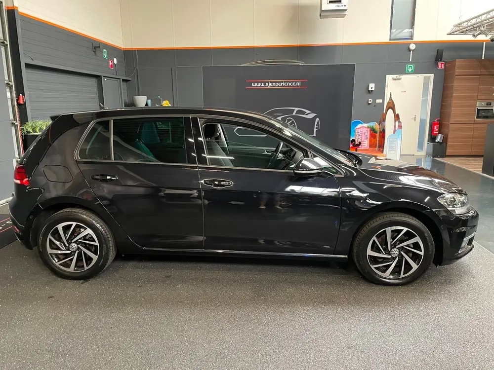 Volkswagen Golf 1.6 TDI Highline Business NAVI CARPLAY AUTOM uit 2019, foto 7