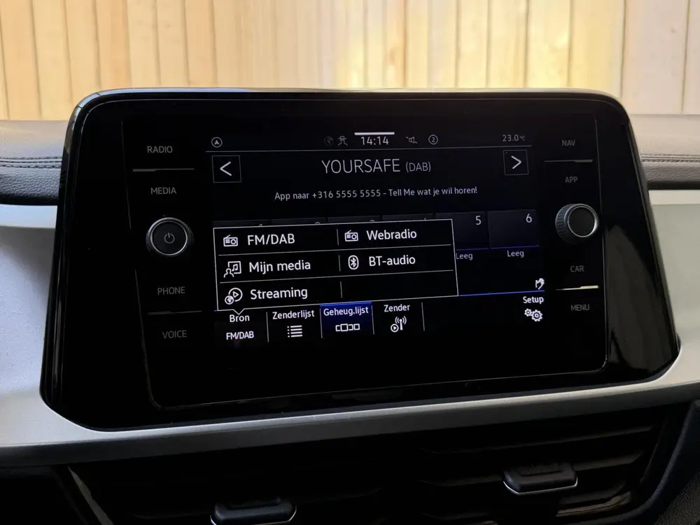 Volkswagen T-Roc 1.0 TSI Life 75 Edition Apple CarPlay/Andro uit 2022, foto 13