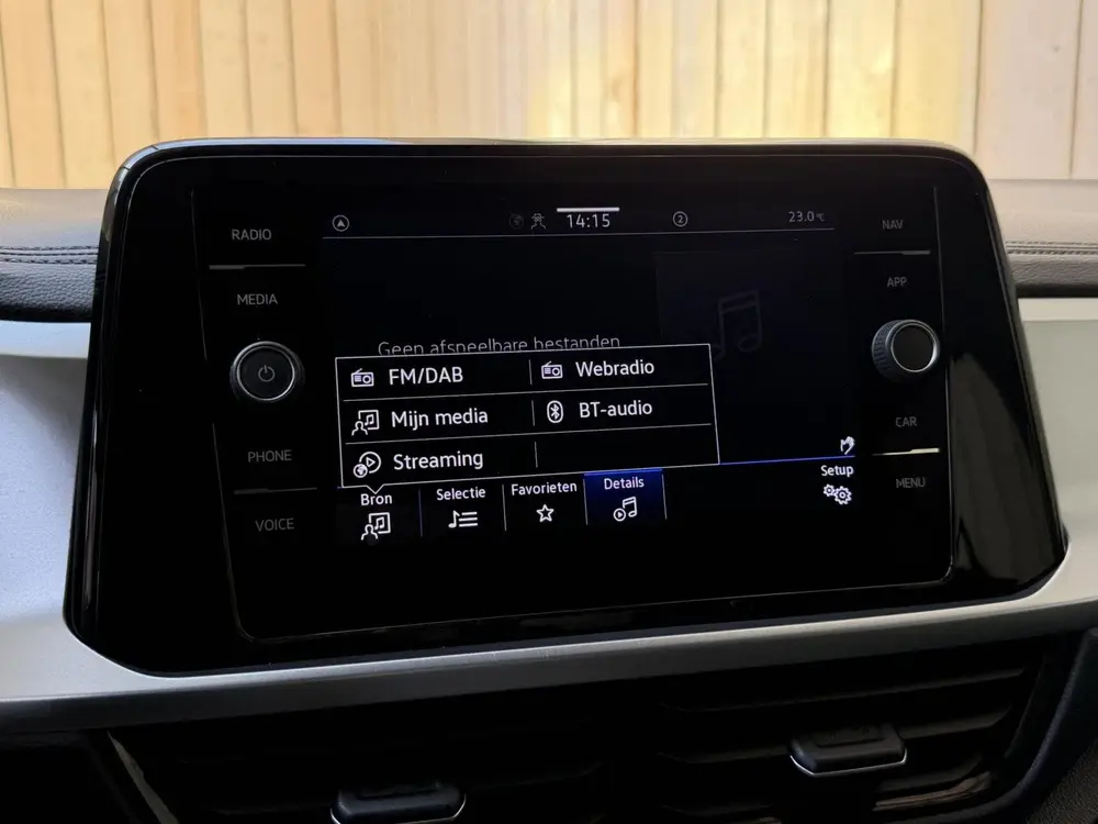 Volkswagen T-Roc 1.0 TSI Life 75 Edition Apple CarPlay/Andro uit 2022, foto 15