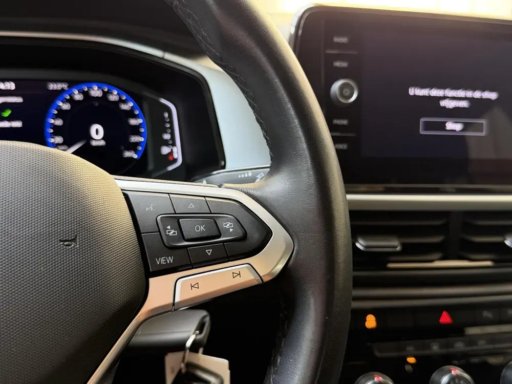 Volkswagen T-Roc 1.0 TSI Life 75 Edition Apple CarPlay/Andro uit 2022, foto 8