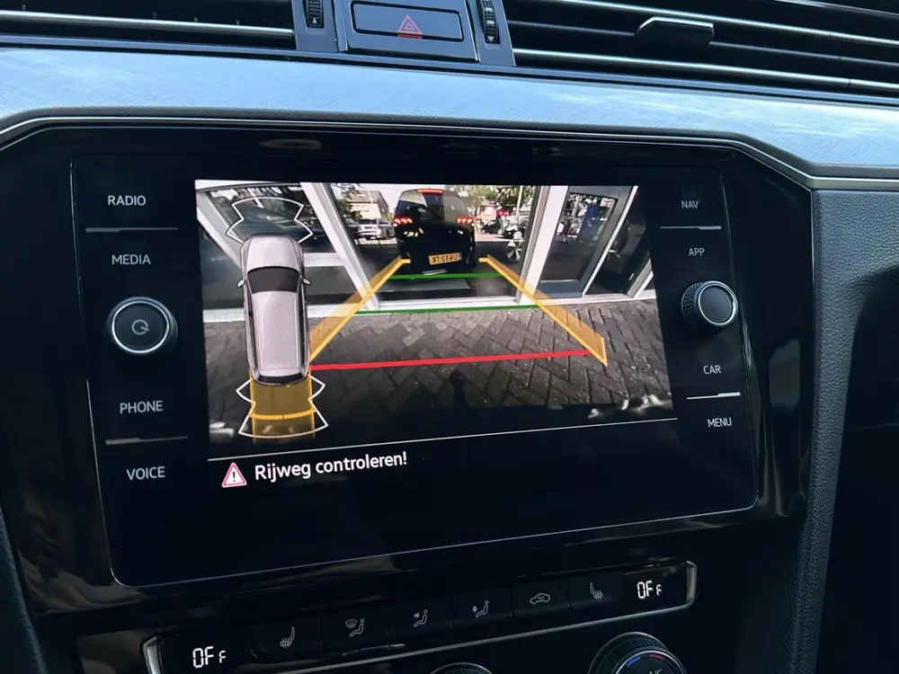Volkswagen Passat Variant 1.4 TSI PHEV GTE Highline Led, ACC uit 2020, foto 17