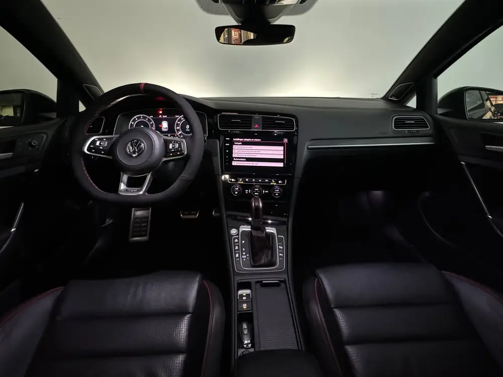 Volkswagen GOLF 2.0 TSI GTI TCR Pano|Keyless|Dynaudio|Leer uit 2019, foto 4