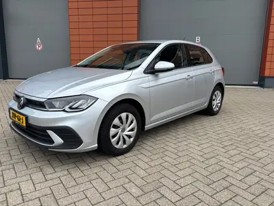 Volkswagen Polo 1.0 MPI 80pk 2022 Grijs uit 2022