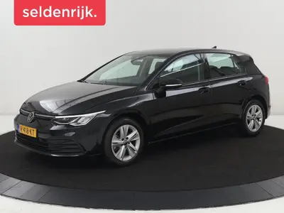 Volkswagen Golf 1.0 TSI Life | Carplay | Adaptive cruise | N uit 2022