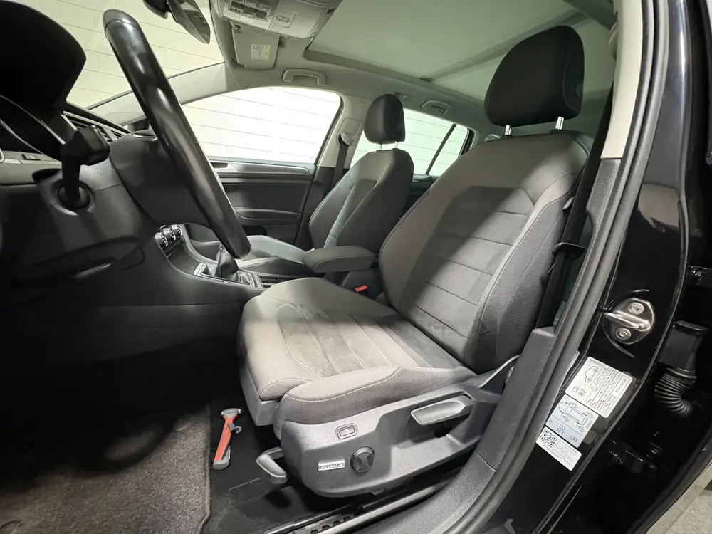 Volkswagen Golf Variant 1.5 TSI Comfortline Business, Clima uit 2020, foto 13