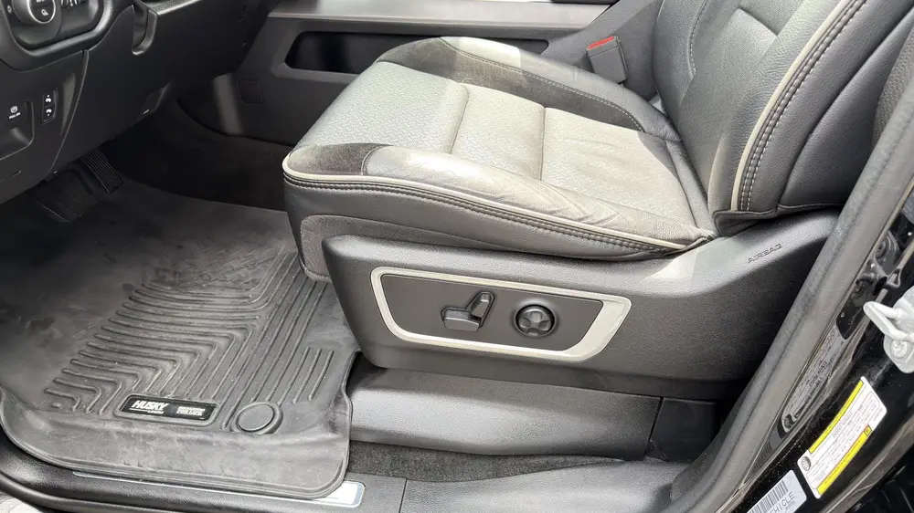 Dodge Ram 1500 5.7 V8 4x4 Crew Cab Laramie uit 2019, foto 15