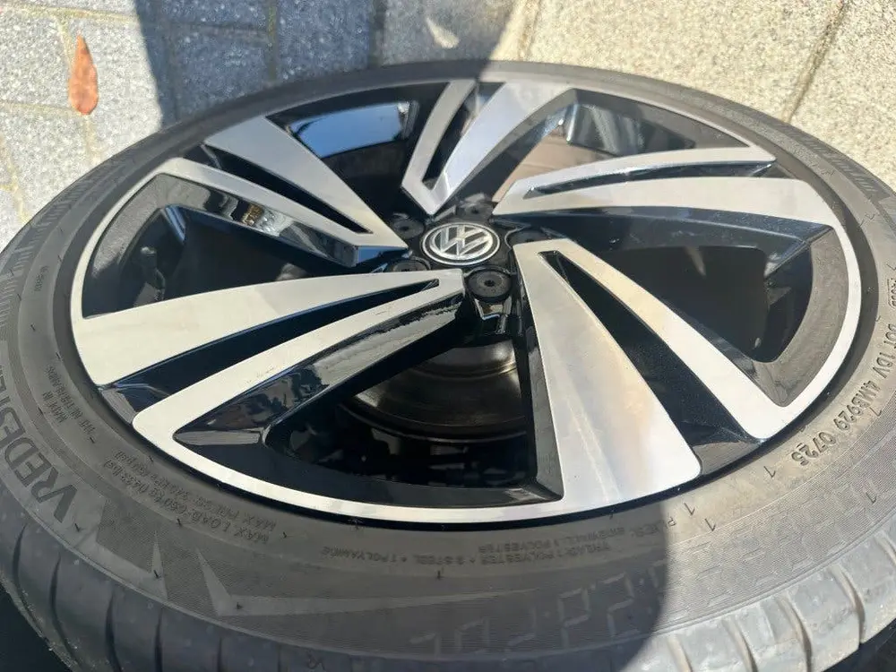 Volkswagen T-CROSS 1.5 TSI STYLE BNS R AUTOMAAT uit 2020, foto 8