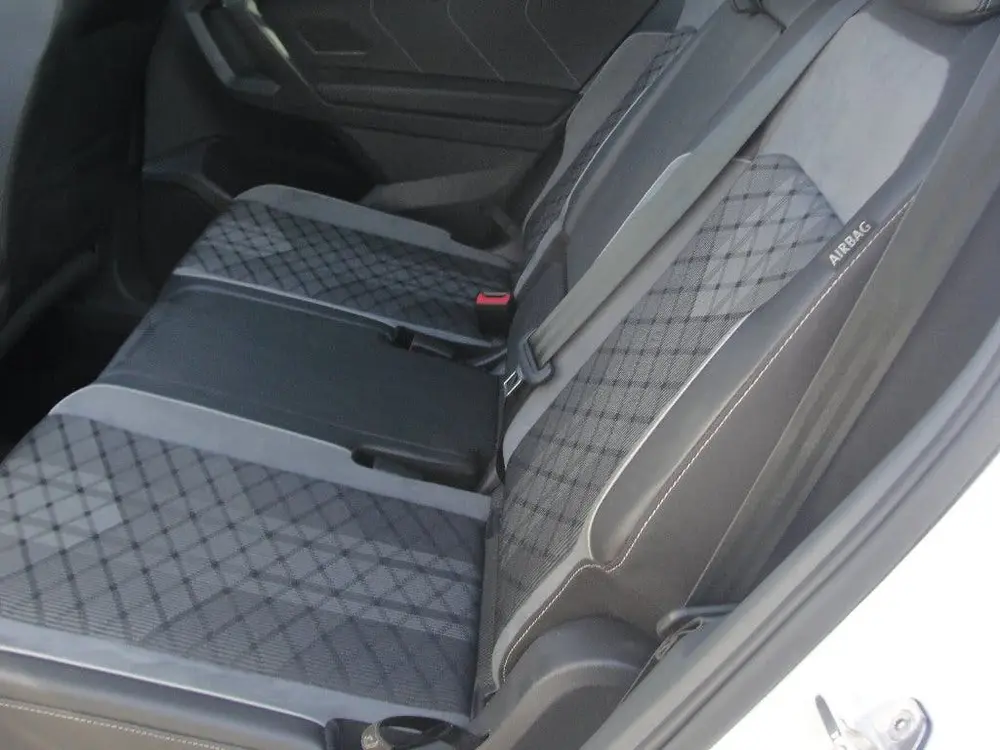 Volkswagen Tiguan VW TIGUAN ALLSPACE 2.0/190 PK/ R-LINE/2024/7-STOEL/4 MOTION uit 2024, foto 9