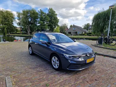 Volkswagen Golf 1.5 TSI lesauto uit 2020