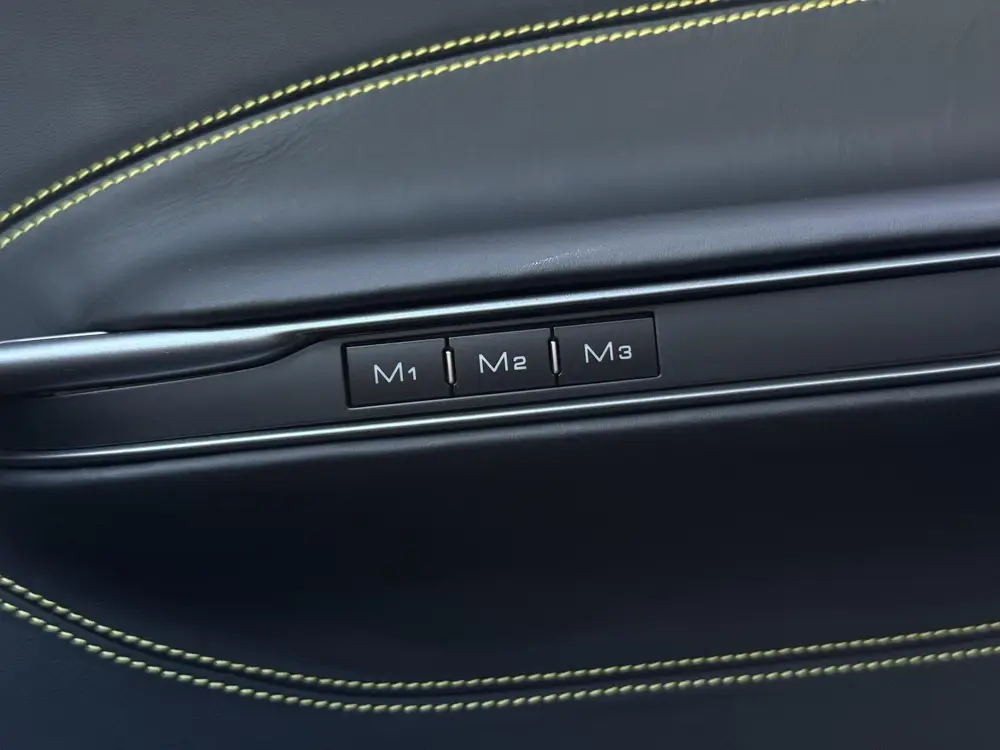 Ferrari GTC4Lusso T 3.9 V8 LIFT|PANO|P.DISPLAY|CARBON uit 2021, foto 15