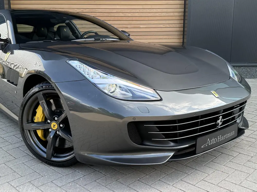 Ferrari GTC4Lusso T 3.9 V8 LIFT|PANO|P.DISPLAY|CARBON uit 2021, foto 19