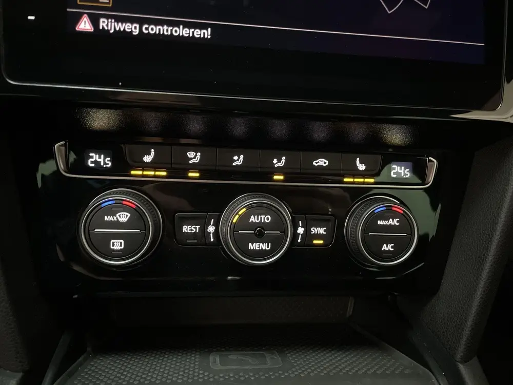 Volkswagen Passat Variant 1.5 TSI 150pk DSG Elegance Busines uit 2020, foto 15