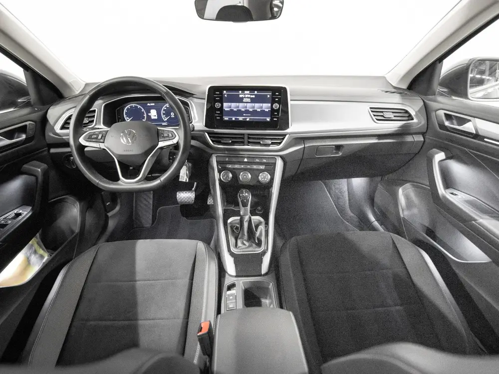 Volkswagen T-Roc 1.5 TSI Life IQ LIghts ACC Stoelv uit 2025, foto 4