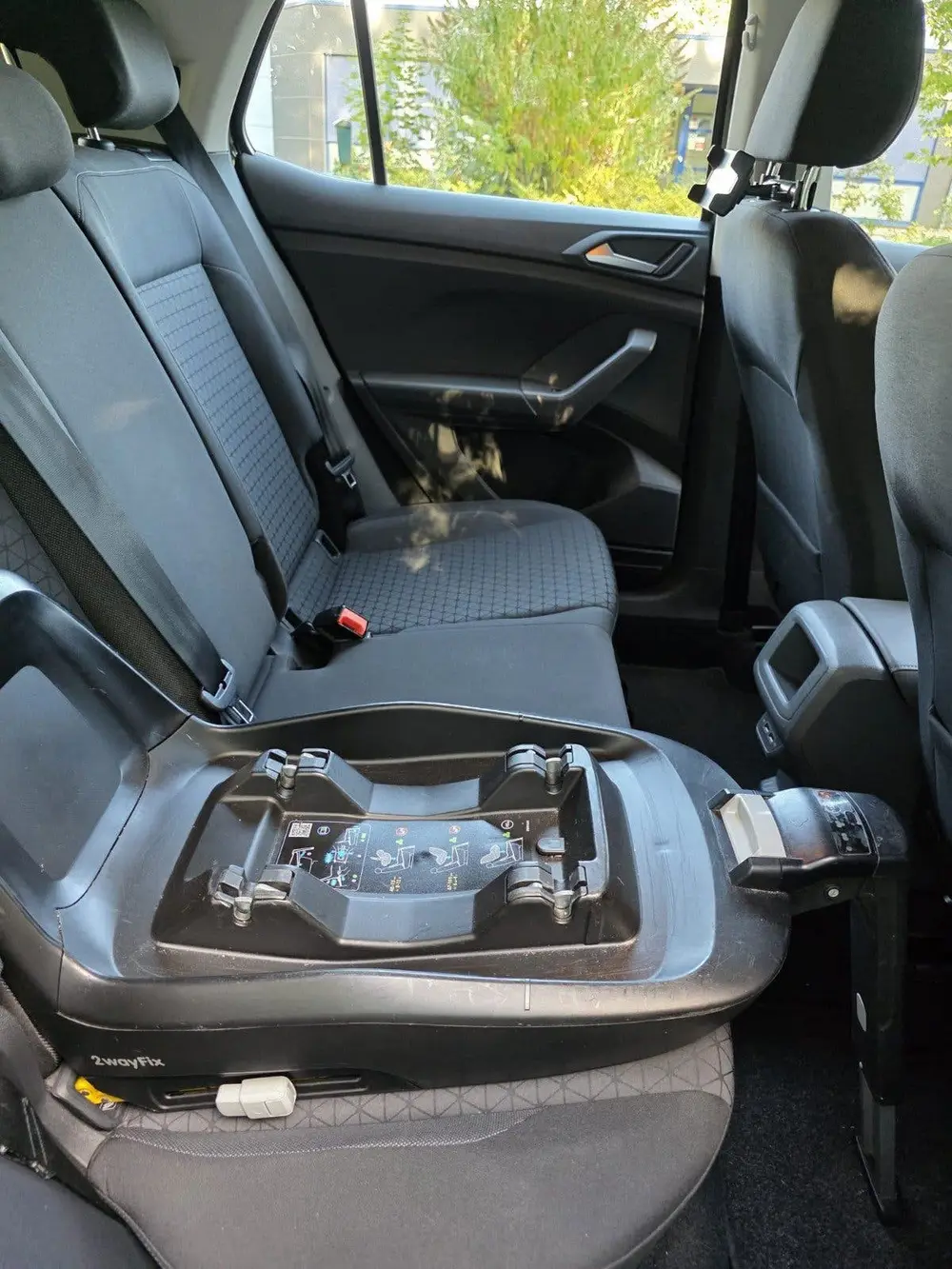 Volkswagen T-Cross 1.0 TSI 95pk 2020 Zwart uit 2020, foto 7