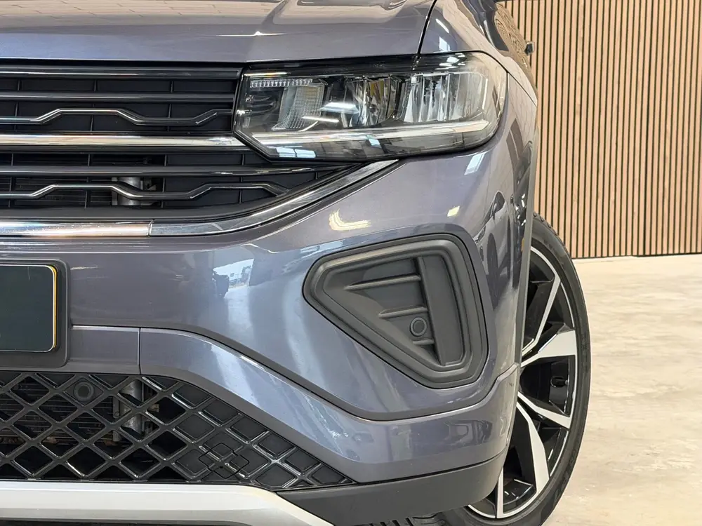 Volkswagen T-Cross 1.0 TSI R-Line|Navi|Camera|CarPlay|Pdc uit 2024, foto 3