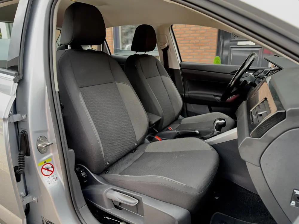 Volkswagen Polo 1.0 TSI AUT7 LIFE EDITION FACELIFT NAVI AIRC uit 2024, foto 19