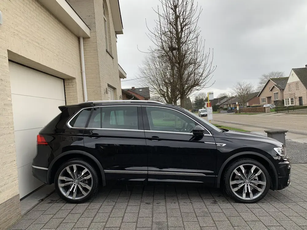 Volkswagen Tiguan 2.0 TSI 190pk 4Motion 3x R-line DSG Panora uit 2019, foto 9