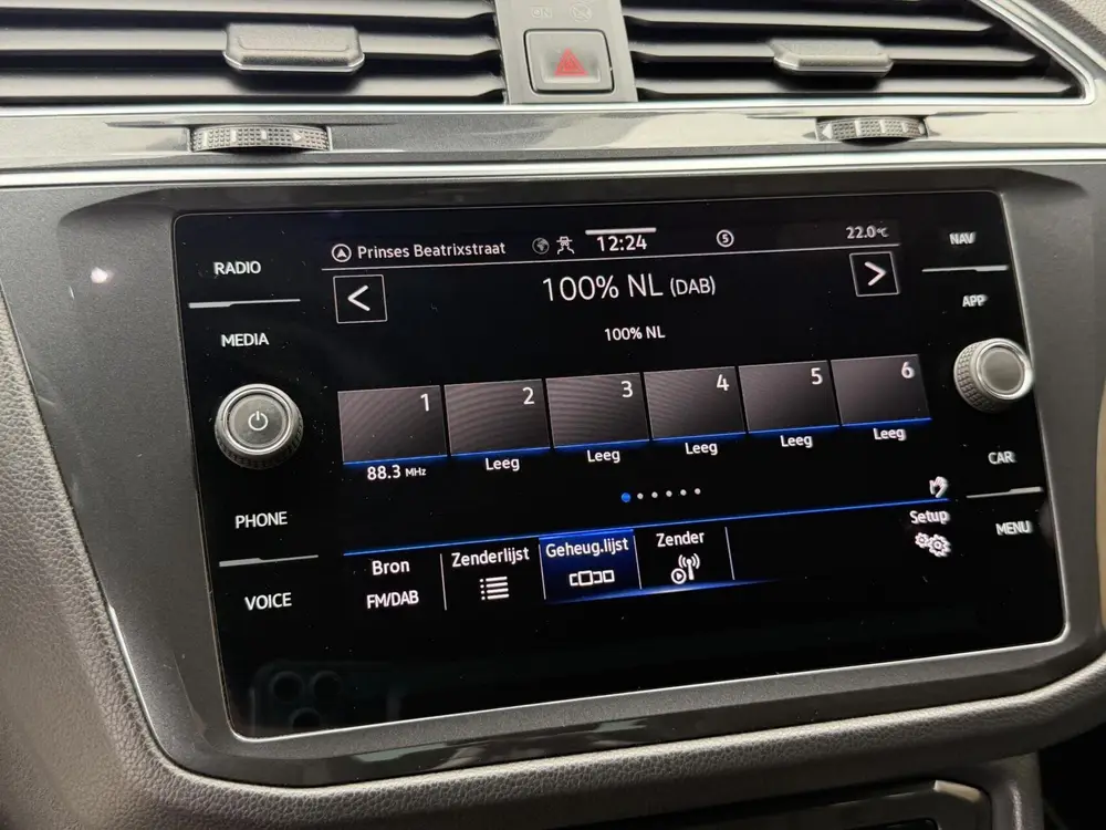 Volkswagen Tiguan 1.4 TSI eHybrid R-Line Business+ Trekhaak uit 2022, foto 14