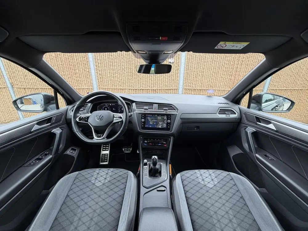 Volkswagen Tiguan 1.4 TSI eHybrid R-Line Business+ Trekhaak uit 2022, foto 3