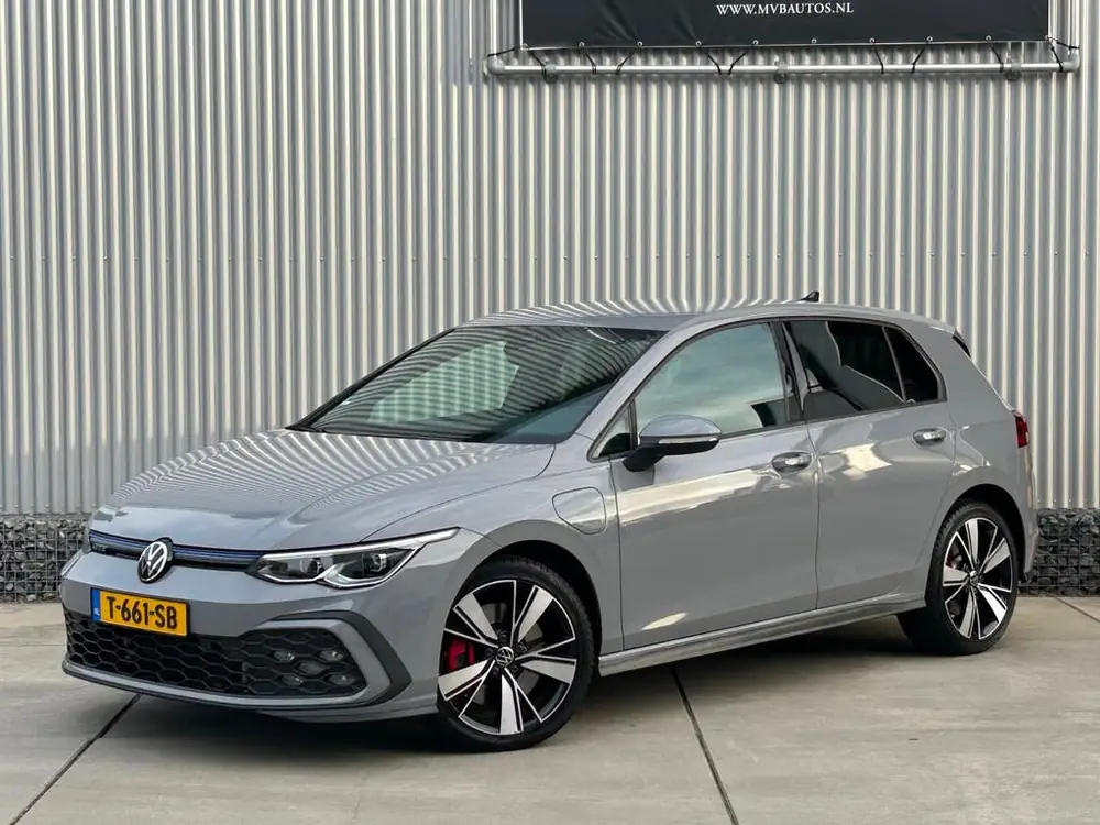 Volkswagen Golf 1.4 eHybrid GTE, IQ Light, Carplay, Virtual uit 2021, foto 2