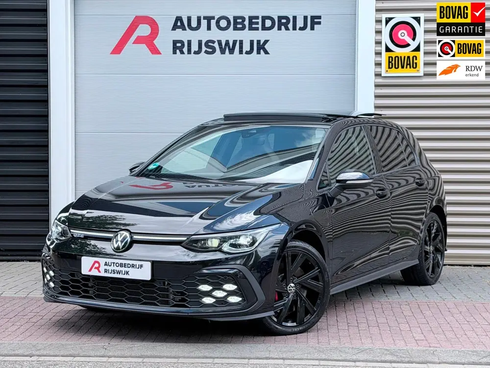 Volkswagen Golf 1.4 eHybrid GTE Pano/Matrix/Trekhaak uit 2022