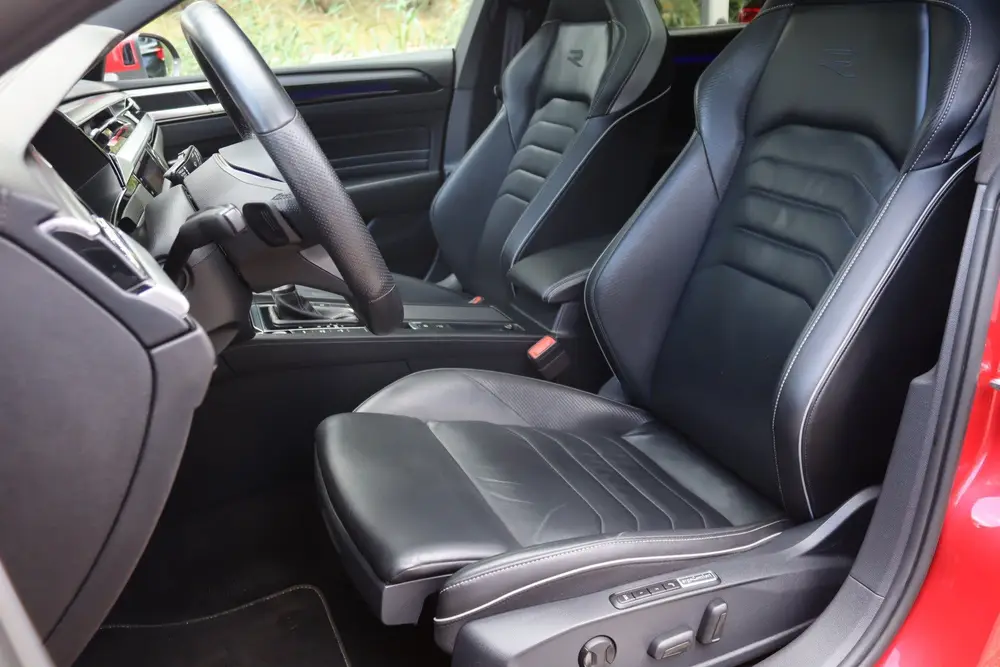 Volkswagen Arteon Shooting Brake 1.4 TSI eHybrid R-Line Pano uit 2021, foto 11
