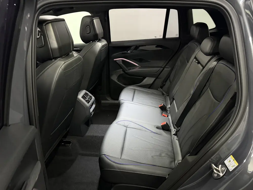 Volkswagen Tiguan 1.5 eHybrid R-Line Edition Plug-in Panoram uit 2026, foto 7