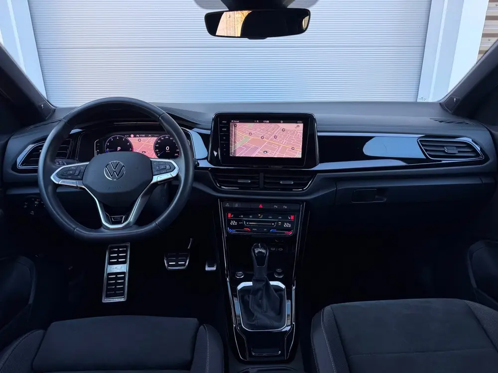 Volkswagen T-Roc 1.5 TSI R-Line Pano/Matrix/Beats uit 2023, foto 10