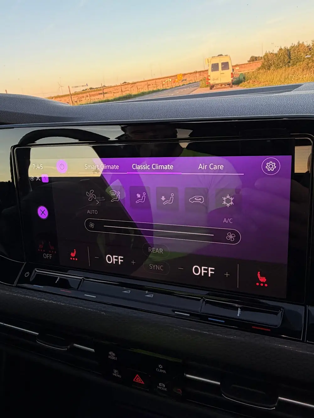 Volkswagen Golf Clubsport 2.0 TSI 300 PK Dsg7 2021 Wit uit 2021, foto 14