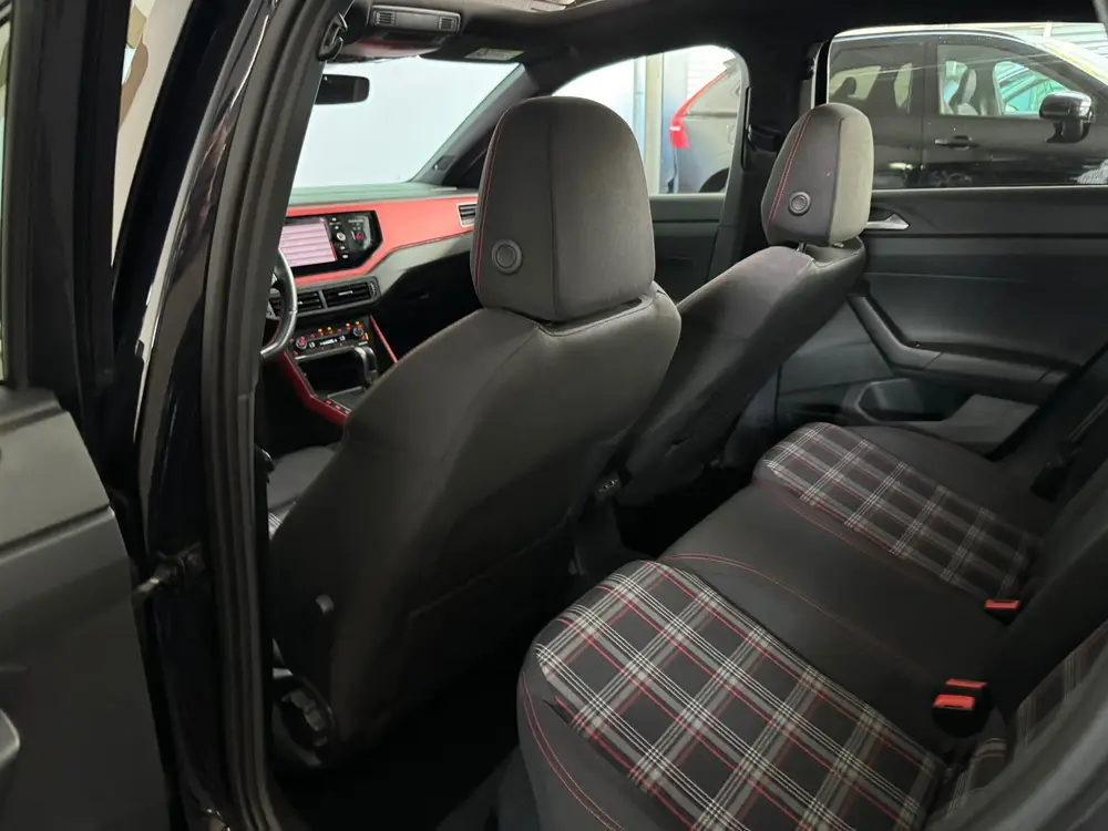 Volkswagen Polo 2.0 TSI GTI Pano|CarPlay|Beats|Stoelverwarmi uit 2019, foto 18