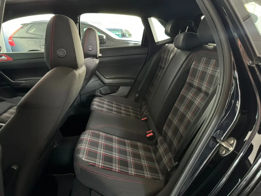 Volkswagen Polo 2.0 TSI GTI Pano|CarPlay|Beats|Stoelverwarmi uit 2019, foto 19