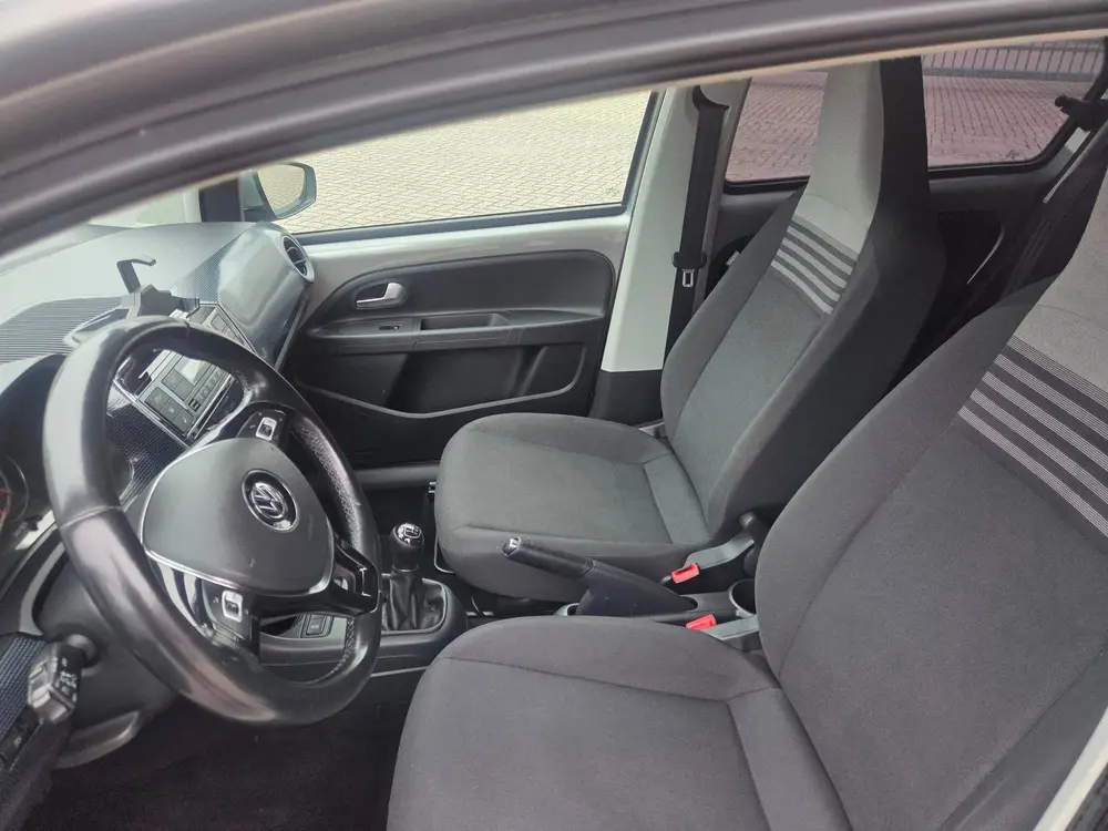 Volkswagen UP! 1.0 BMT high up! uit 2019, foto 15