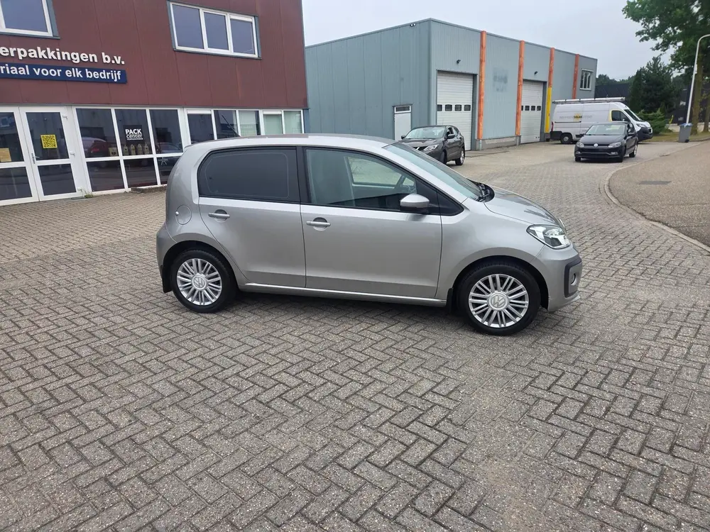 Volkswagen UP! 1.0 BMT high up! uit 2019, foto 9