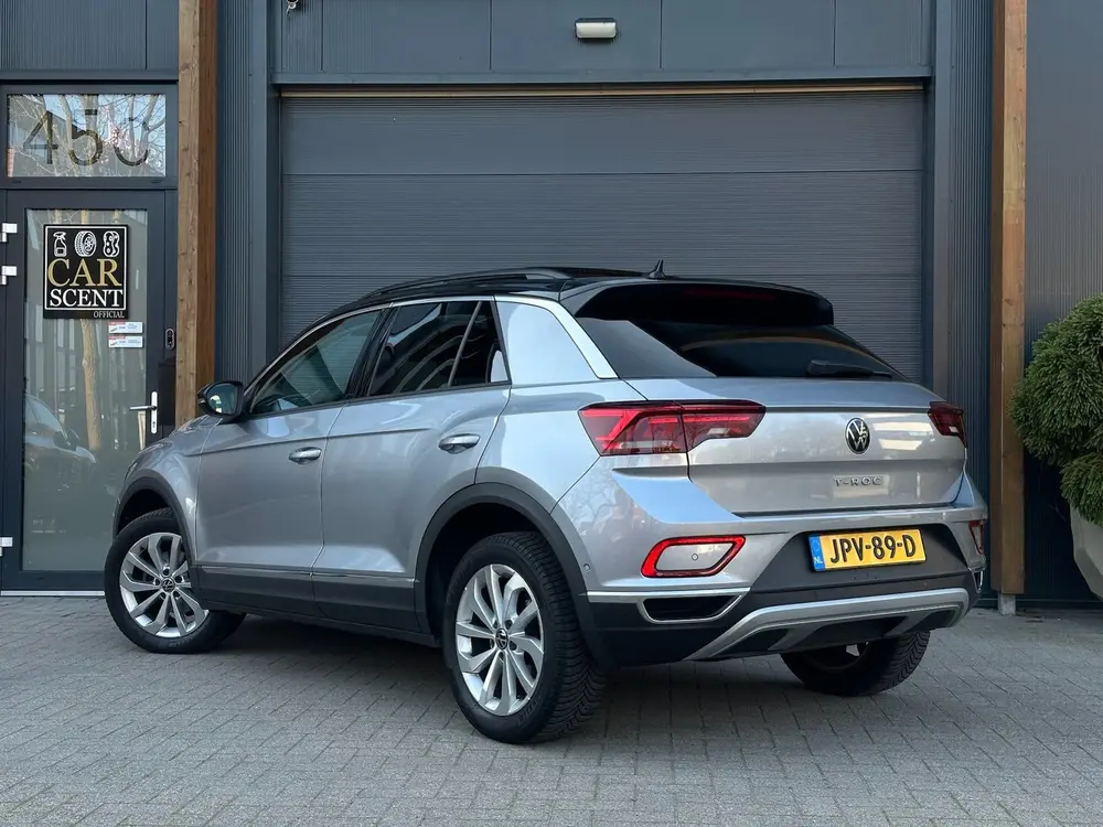 Volkswagen T-roc 1.5 TSI Style Facelift Pano Beats, Camera uit 2022, foto 2
