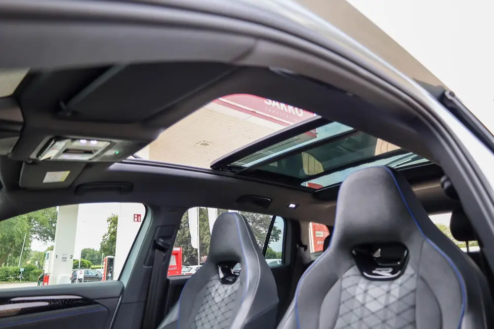 Volkswagen Tayron 1.5 eHybrid 204pk R-Line Edition | Poramad uit 2026, foto 14