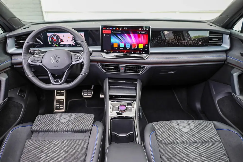 Volkswagen Tayron 1.5 eHybrid 204pk R-Line Edition | Poramad uit 2026, foto 5