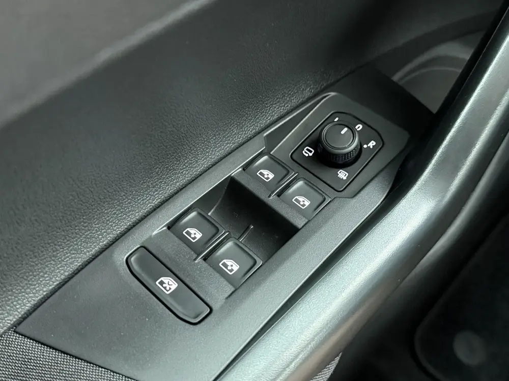 Volkswagen Polo 1.0 TSI | 95 PK | Cruise control | LED verli uit 2024, foto 13