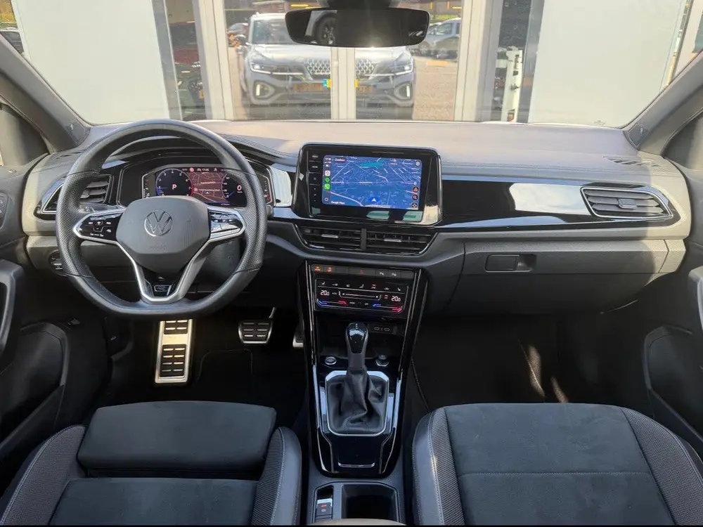 Volkswagen T-roc T-Roc 1.5 TSI R-Line | Panoramadak | Apple uit 2022, foto 3