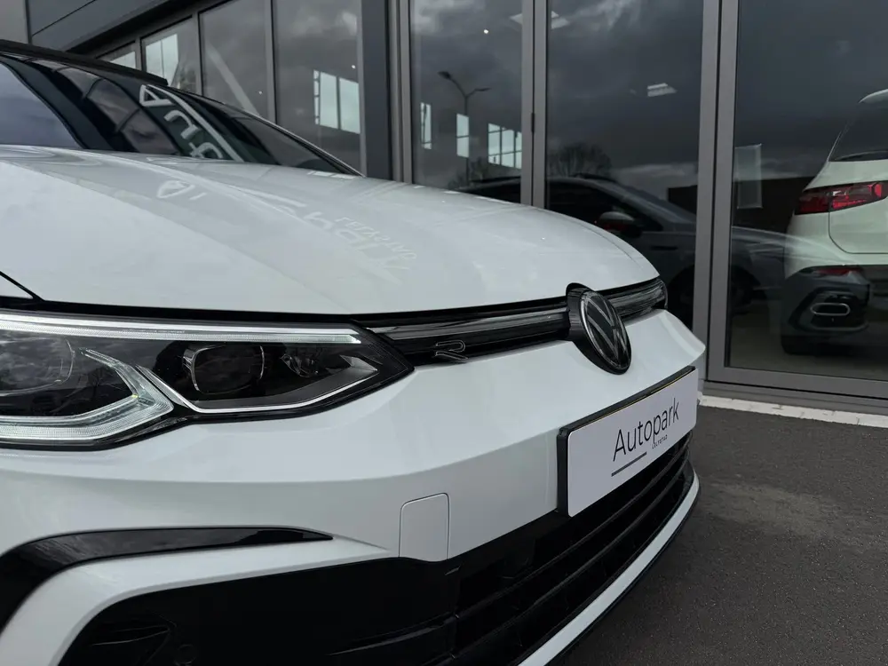 Volkswagen Golf 1.5 eTSI R-Line Business PANO uit 2023, foto 8