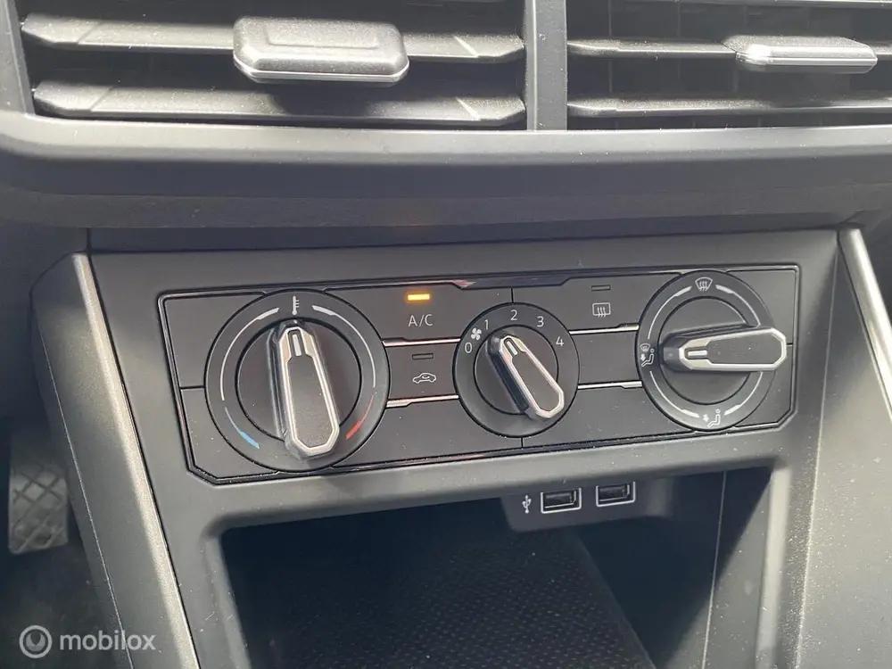 Volkswagen Polo 1.0 TSI Comfortline Als nieuw | Airco | Adap uit 2020, foto 15