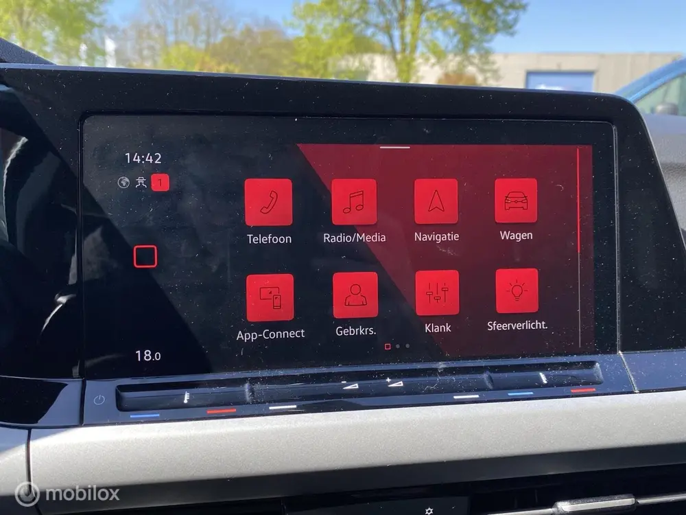 Volkswagen Golf Variant 1.0 TSI Life | Trekhaak | Clima | AC uit 2022, foto 13