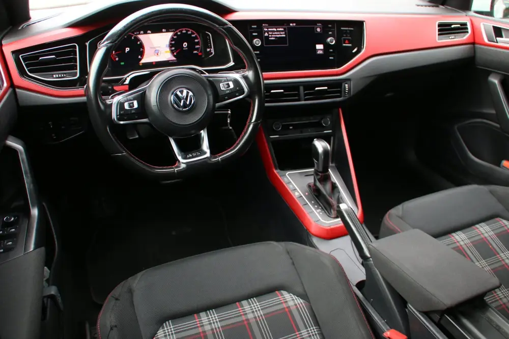 Volkswagen Polo 2.0 TSI GTI PANO-DAK NL-AUTO NAP AUTOMAAT! uit 2020, foto 11
